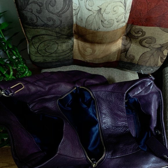 Coach Edie Shoulder Bag - Picture 7 of 9